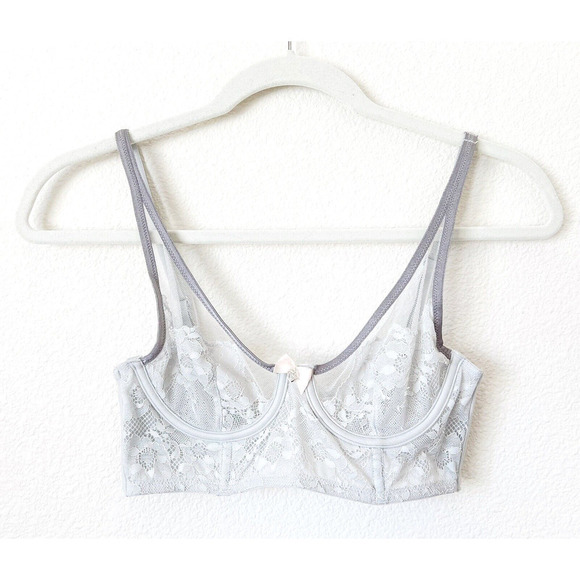 Victorias Secret Womens Bra 32B Gray Body Unlined Demi Lace Buste Convertible - Picture 1 of 4